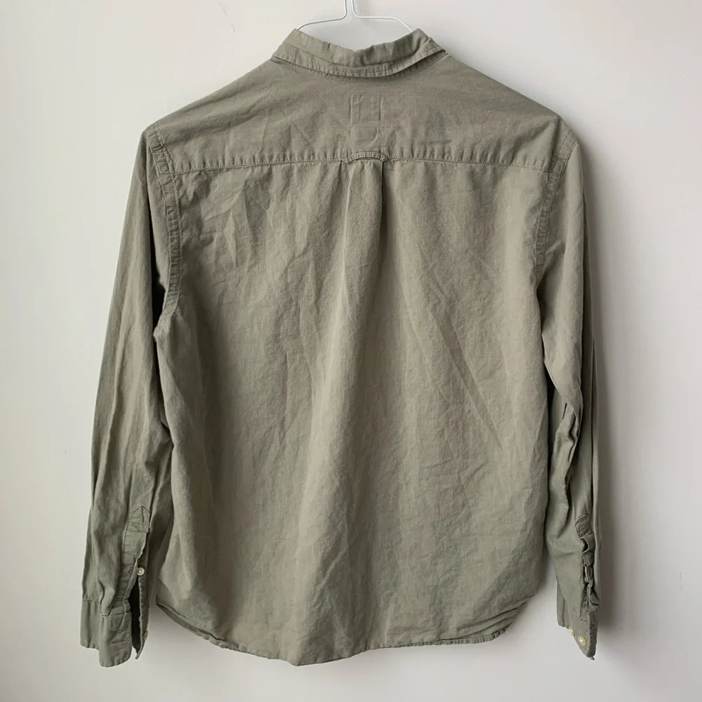 H&M Olive Button-Down Shirt - Picture 2 of 3
